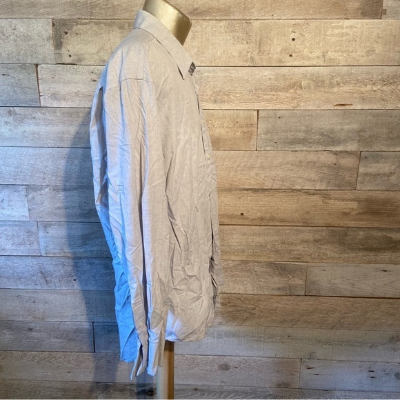 Christian Dior men’s grey coloured button up shirt in size 16.5/34/35 - Picture 4 of 7